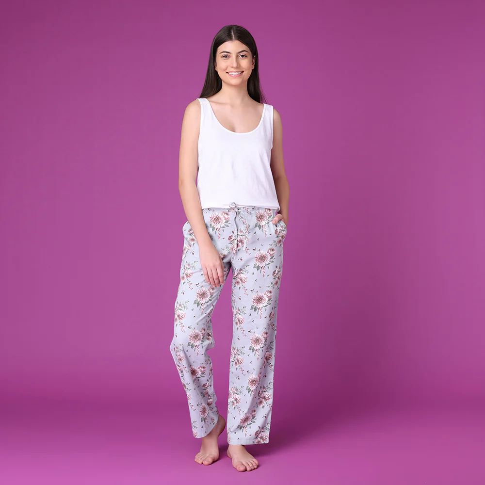 Carolyn Pant in a bag - Image 3