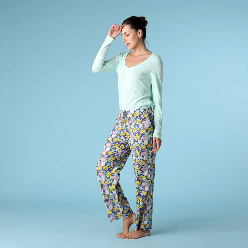 Copacabana Pant in a bag - Image 3