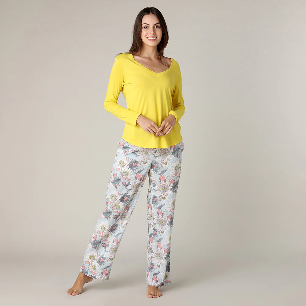 Gwen Pant in a bag - Image 4