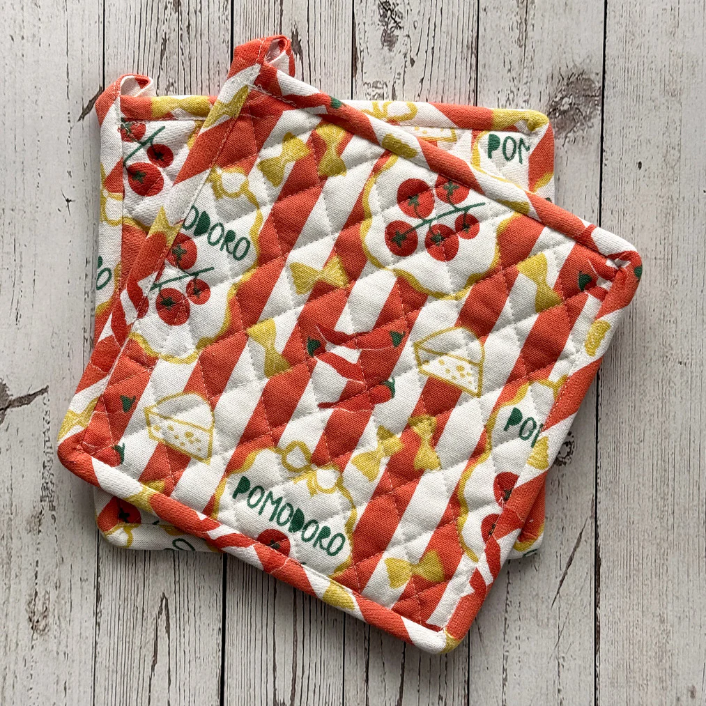 Pasta Pomodoro Pot Holder, Set of 2 - Image 2