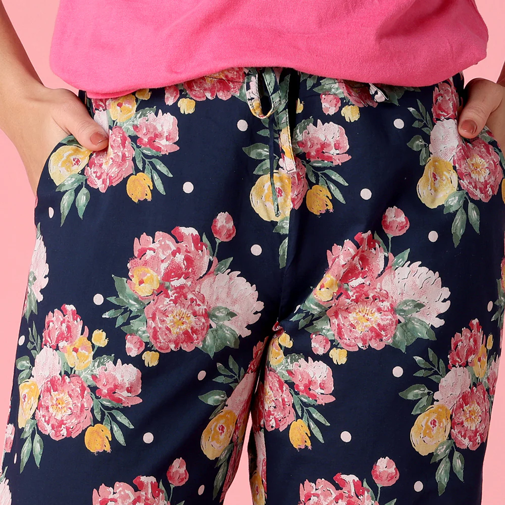 Roslyn Pant in a bag - Image 2
