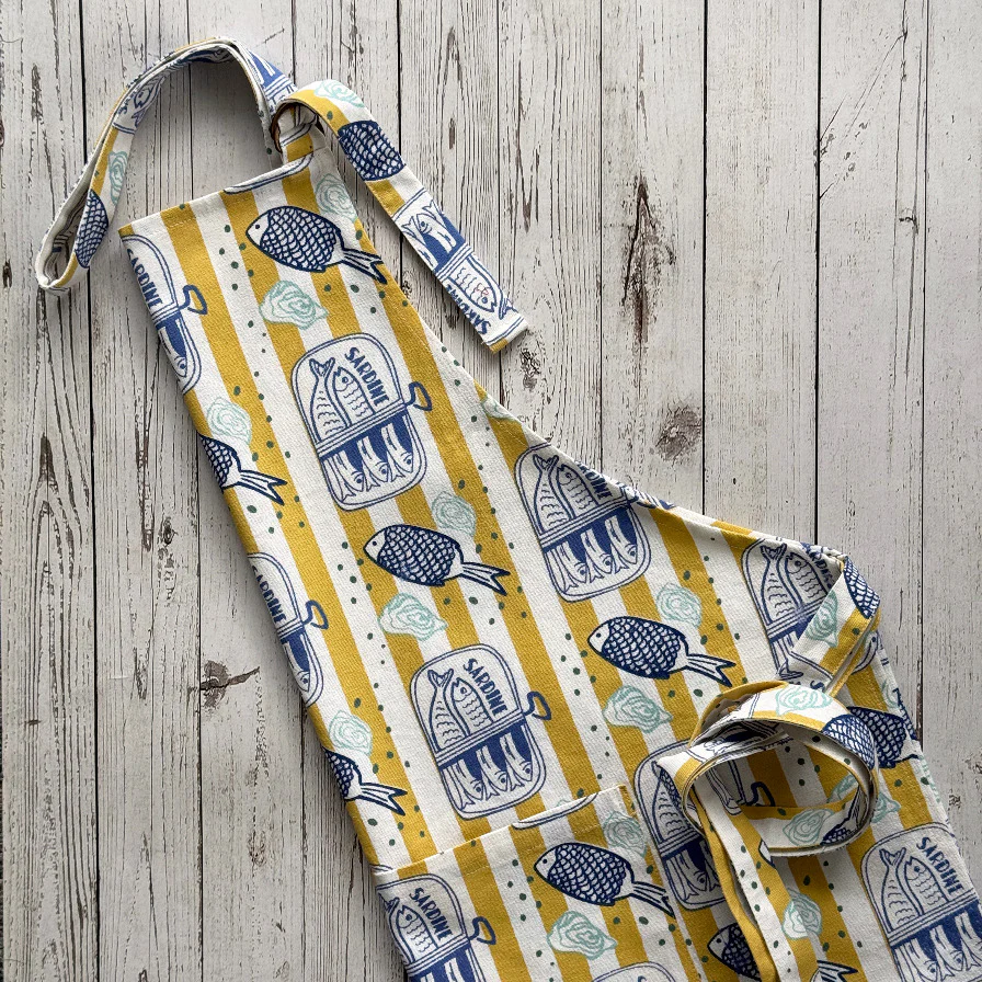 Salty Sardine Apron - Image 2