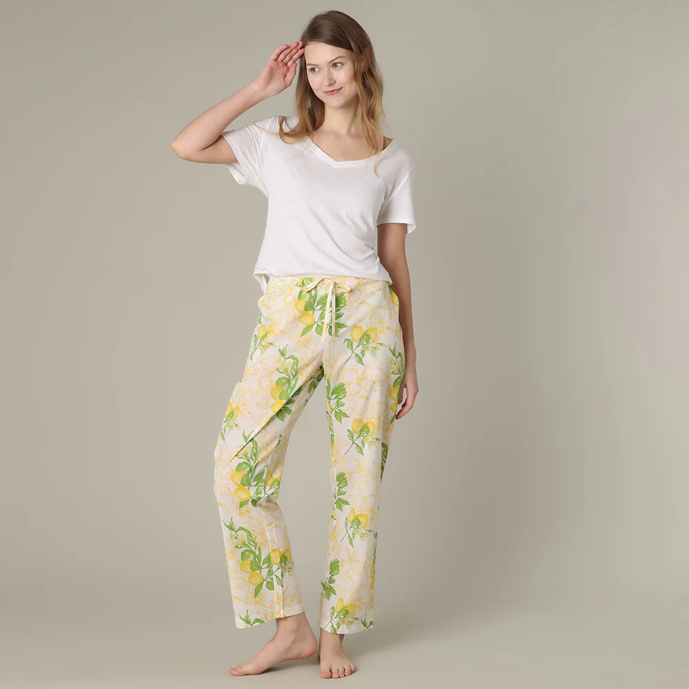 Sorrento White Pant in a bag - Image 3