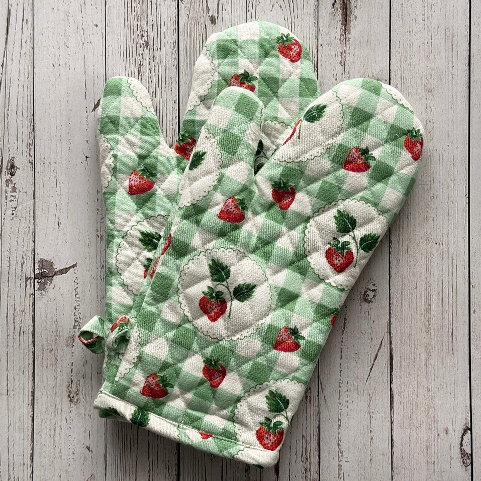 Strawberry Gingham Mitt, Set of 2 - Image 2