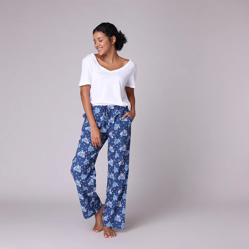 Turtle & Crab Pant in a bag - Image 6